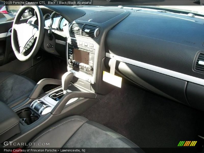 Black / Black/Black Alcantara 2010 Porsche Cayenne GTS