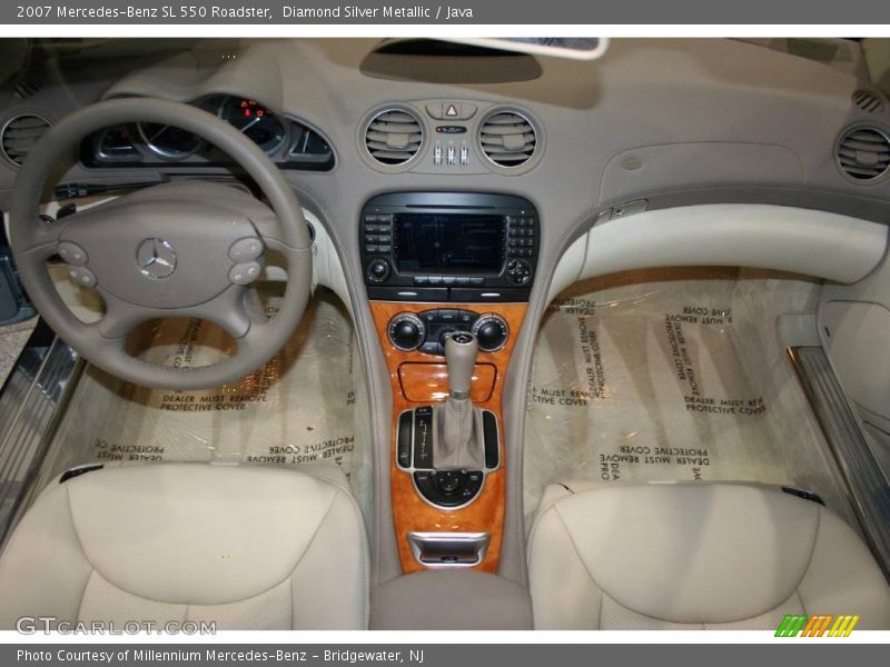 Diamond Silver Metallic / Java 2007 Mercedes-Benz SL 550 Roadster