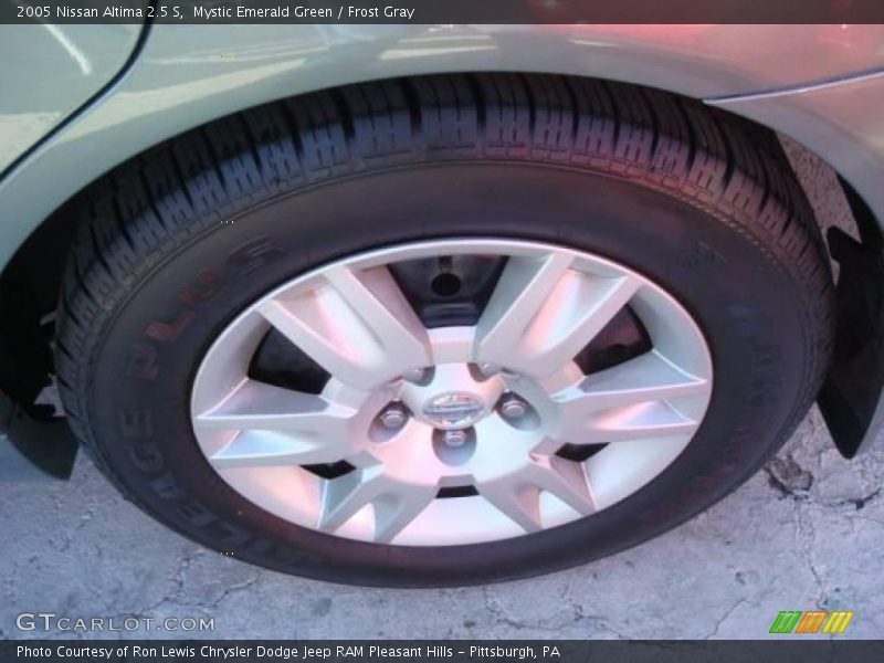 Mystic Emerald Green / Frost Gray 2005 Nissan Altima 2.5 S