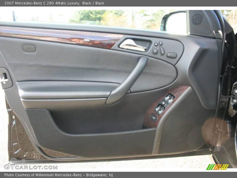 Black / Black 2007 Mercedes-Benz C 280 4Matic Luxury