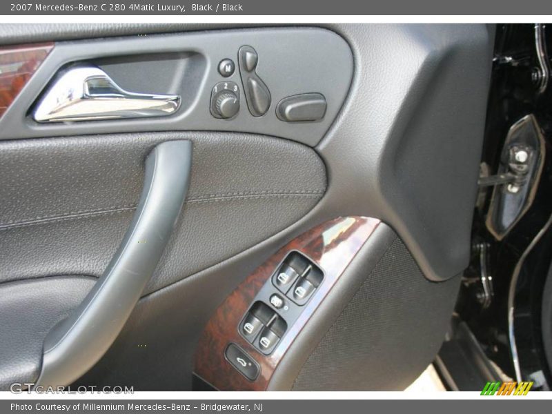 Black / Black 2007 Mercedes-Benz C 280 4Matic Luxury