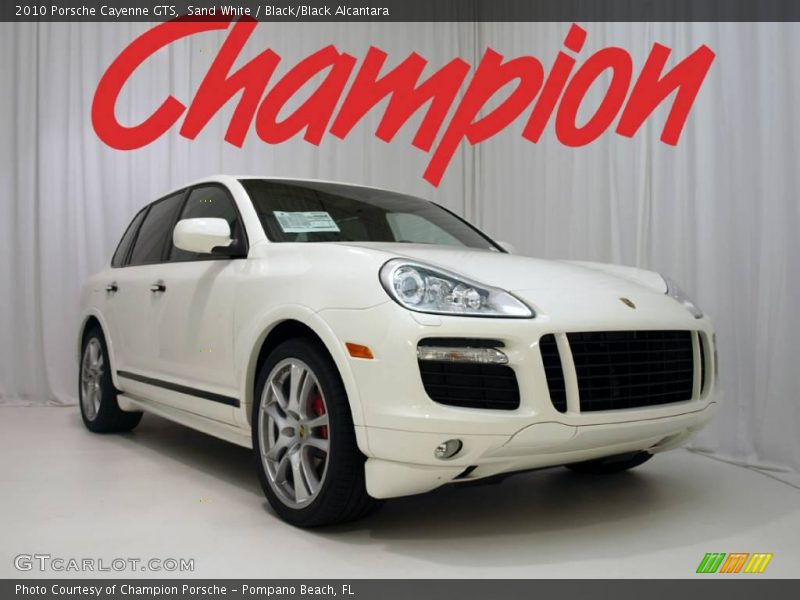 Sand White / Black/Black Alcantara 2010 Porsche Cayenne GTS