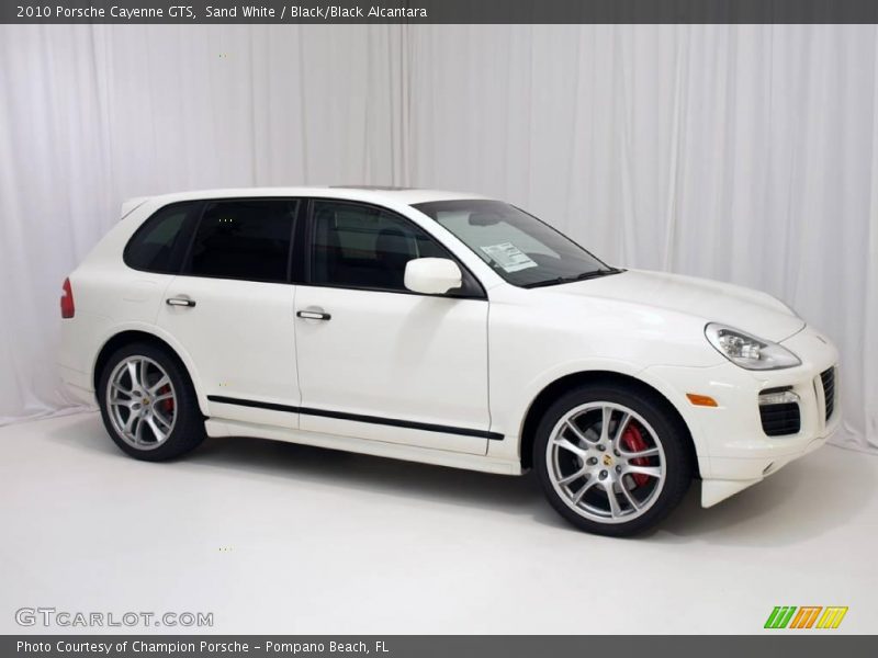 Sand White / Black/Black Alcantara 2010 Porsche Cayenne GTS