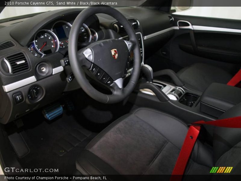 Sand White / Black/Black Alcantara 2010 Porsche Cayenne GTS