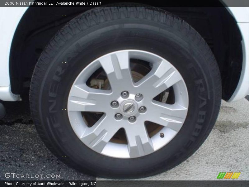 Avalanche White / Desert 2006 Nissan Pathfinder LE