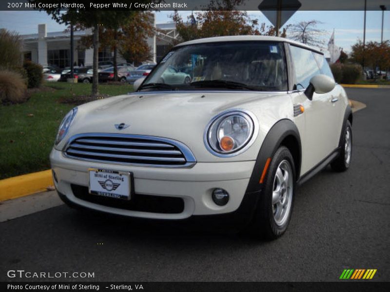 Pepper White / Grey/Carbon Black 2007 Mini Cooper Hardtop