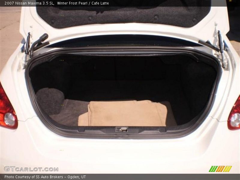 Winter Frost Pearl / Cafe Latte 2007 Nissan Maxima 3.5 SL