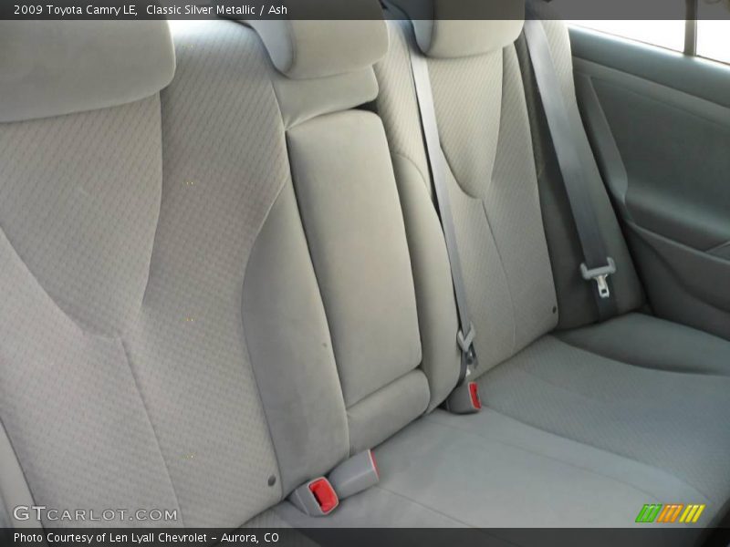 Classic Silver Metallic / Ash 2009 Toyota Camry LE