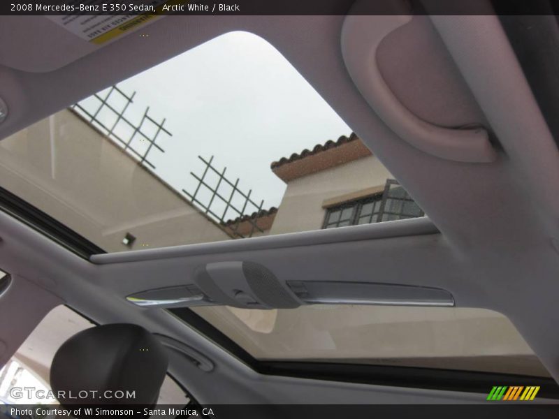 Arctic White / Black 2008 Mercedes-Benz E 350 Sedan
