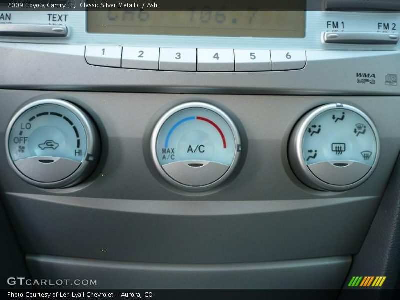 Classic Silver Metallic / Ash 2009 Toyota Camry LE