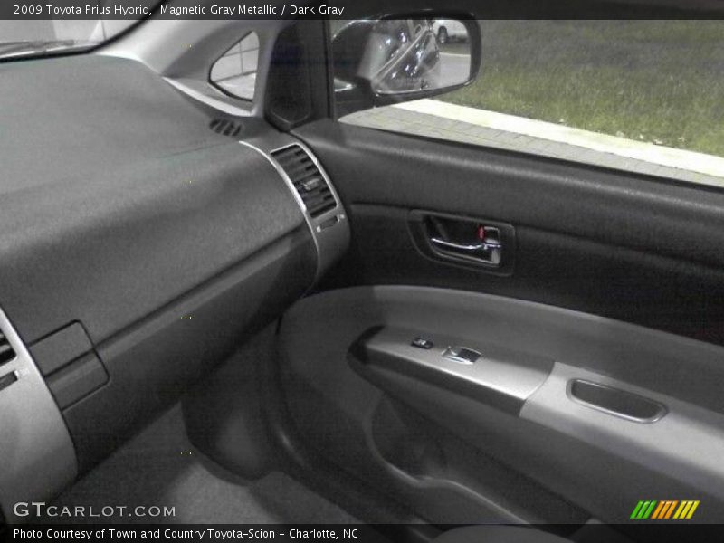Magnetic Gray Metallic / Dark Gray 2009 Toyota Prius Hybrid