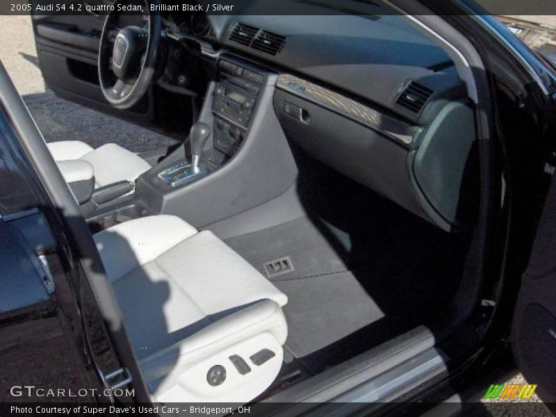 Brilliant Black / Silver 2005 Audi S4 4.2 quattro Sedan