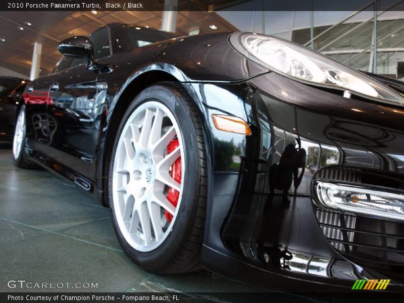 Black / Black 2010 Porsche Panamera Turbo
