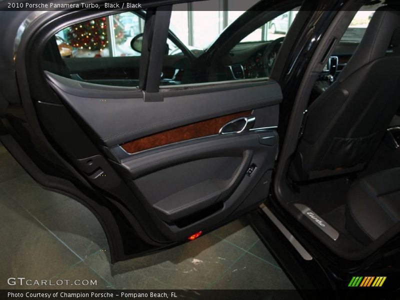 Black / Black 2010 Porsche Panamera Turbo