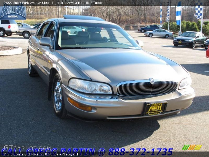 Light Bronzemist Metallic / Taupe 2000 Buick Park Avenue Ultra