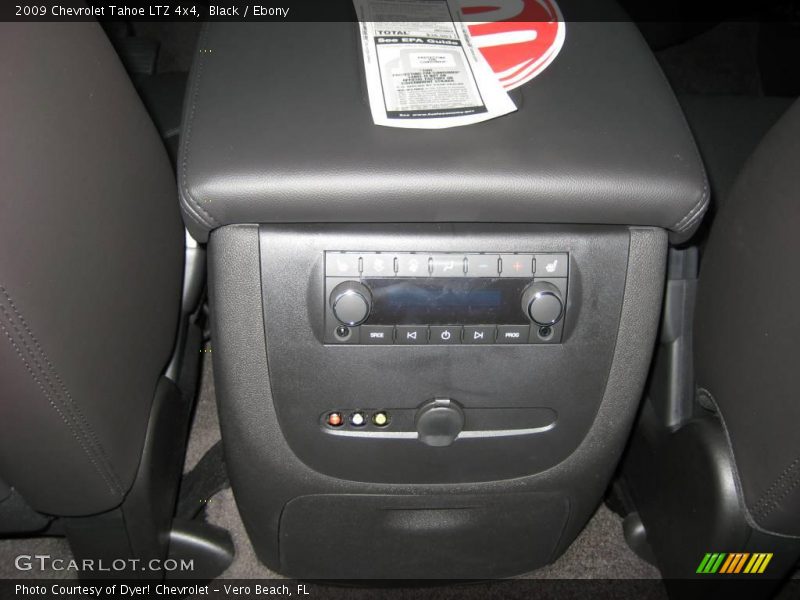 Black / Ebony 2009 Chevrolet Tahoe LTZ 4x4