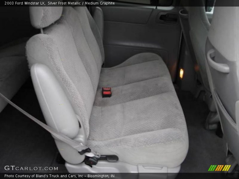 Silver Frost Metallic / Medium Graphite 2003 Ford Windstar LX