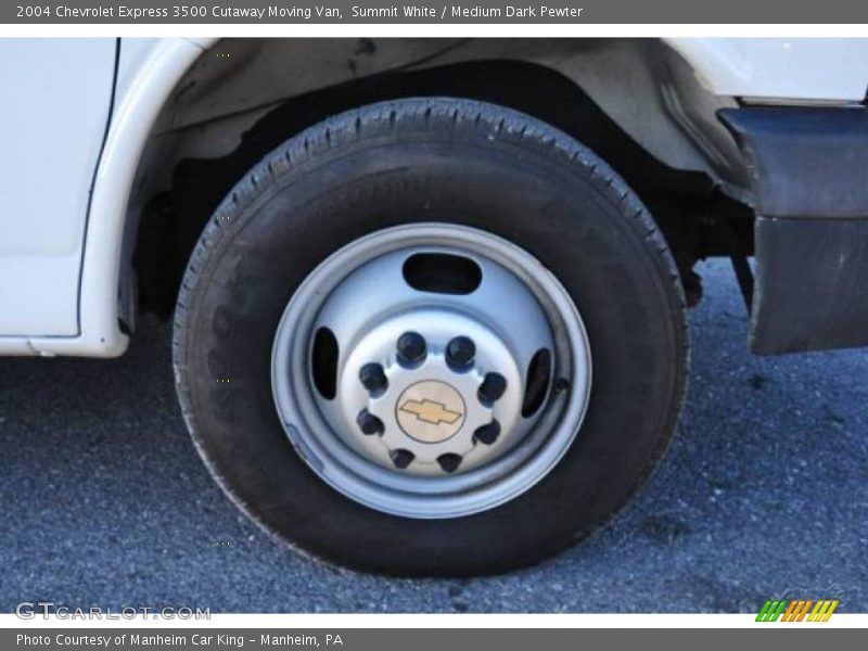 Summit White / Medium Dark Pewter 2004 Chevrolet Express 3500 Cutaway Moving Van