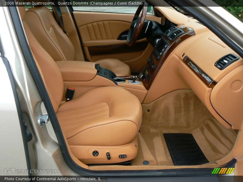 Quartzo Dolomite (Champagne) / Cuoio (Saddle) 2006 Maserati Quattroporte