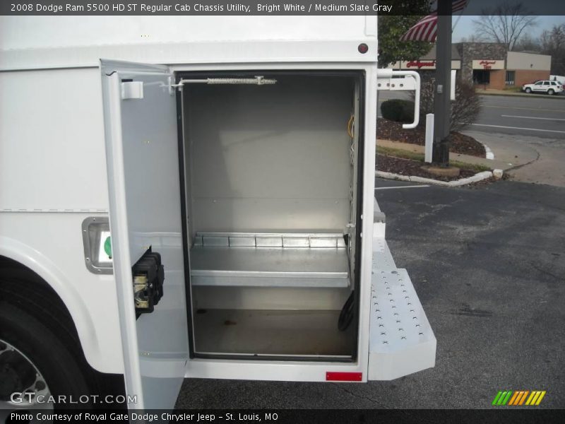 Bright White / Medium Slate Gray 2008 Dodge Ram 5500 HD ST Regular Cab Chassis Utility