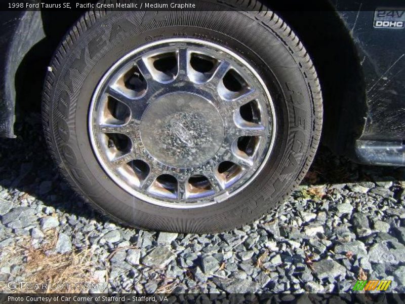 Pacific Green Metallic / Medium Graphite 1998 Ford Taurus SE
