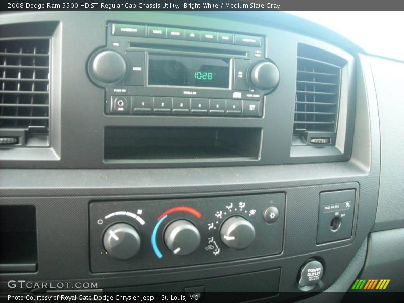 Bright White / Medium Slate Gray 2008 Dodge Ram 5500 HD ST Regular Cab Chassis Utility