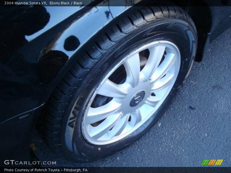 Ebony Black / Black 2004 Hyundai Sonata V6