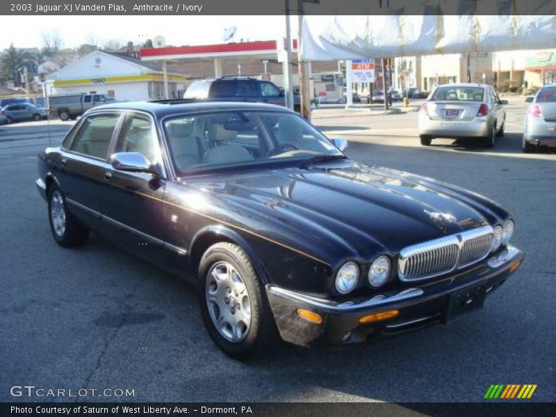 Anthracite / Ivory 2003 Jaguar XJ Vanden Plas