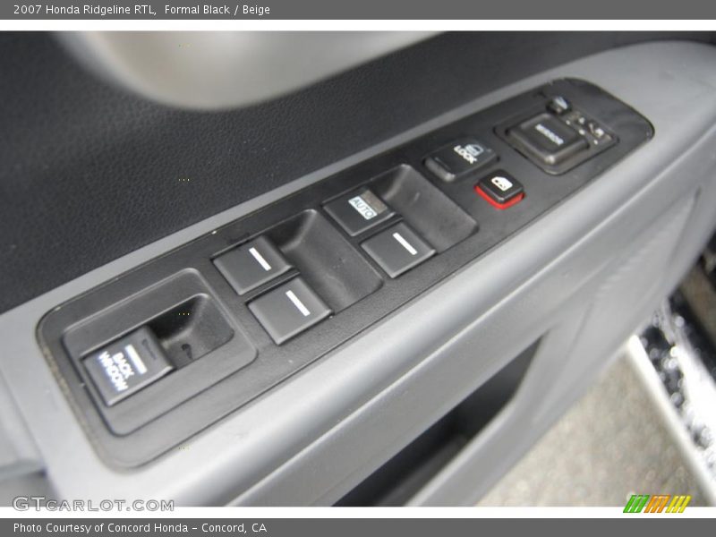Formal Black / Beige 2007 Honda Ridgeline RTL