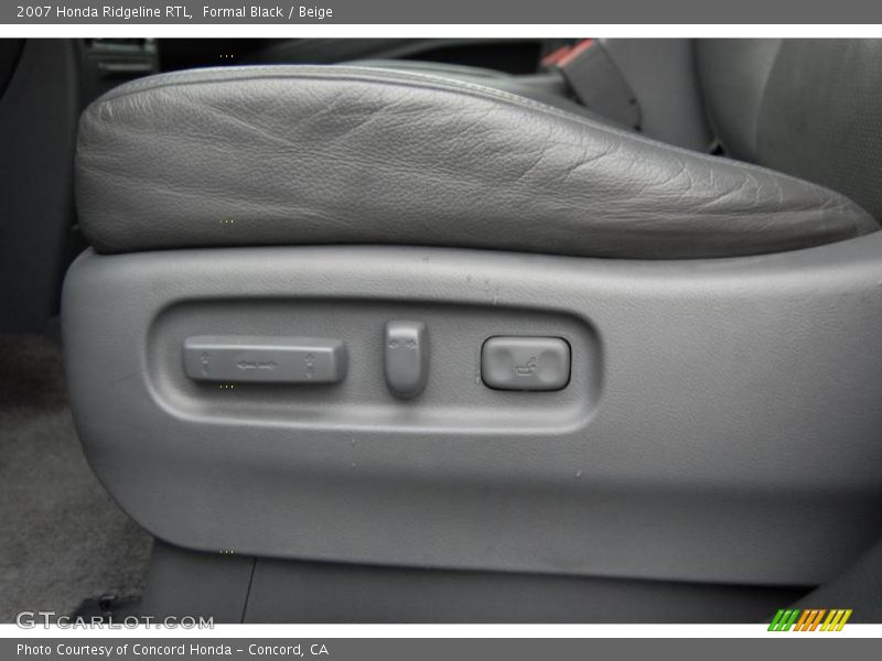Formal Black / Beige 2007 Honda Ridgeline RTL