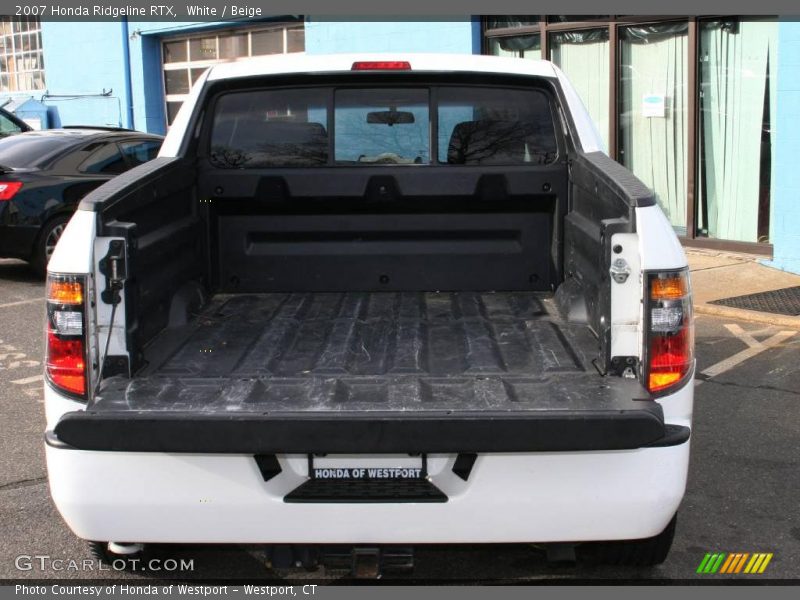 White / Beige 2007 Honda Ridgeline RTX