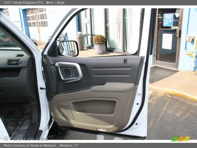 White / Beige 2007 Honda Ridgeline RTX