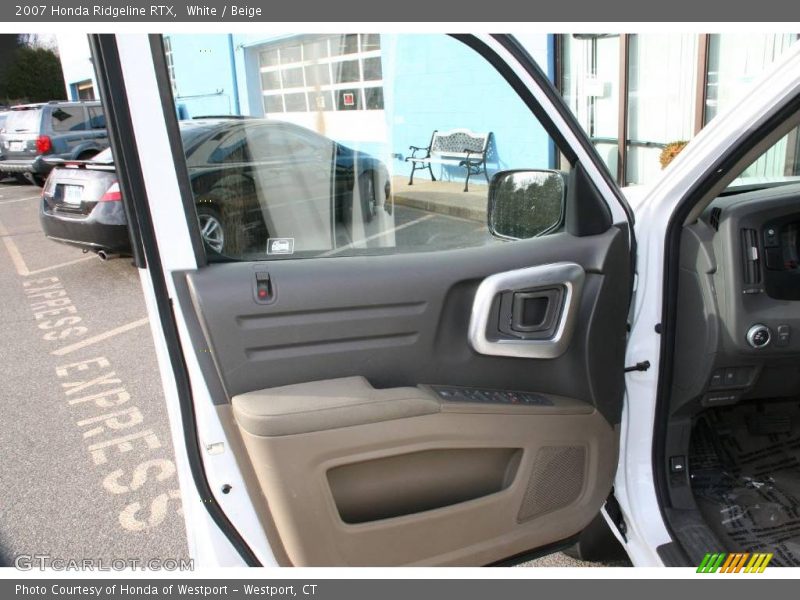 White / Beige 2007 Honda Ridgeline RTX
