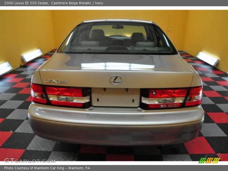 Cashmere Beige Metallic / Ivory 2000 Lexus ES 300 Sedan