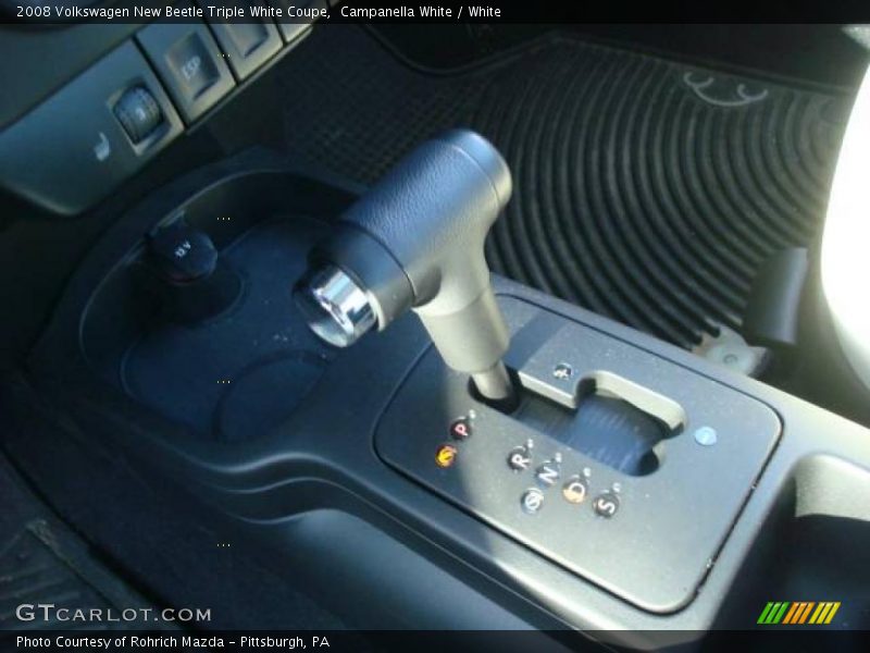 Campanella White / White 2008 Volkswagen New Beetle Triple White Coupe