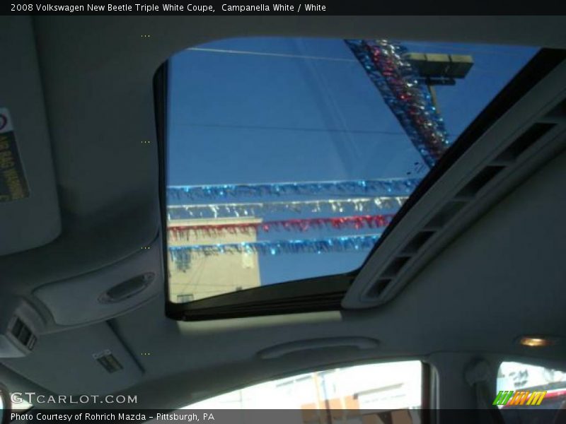 Campanella White / White 2008 Volkswagen New Beetle Triple White Coupe