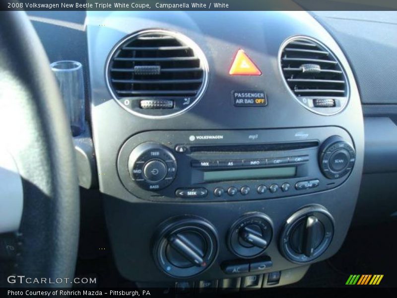 Campanella White / White 2008 Volkswagen New Beetle Triple White Coupe