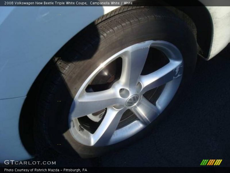 Campanella White / White 2008 Volkswagen New Beetle Triple White Coupe