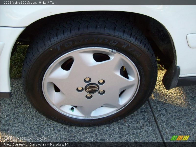 White / Tan 1998 Volvo S90 Sedan