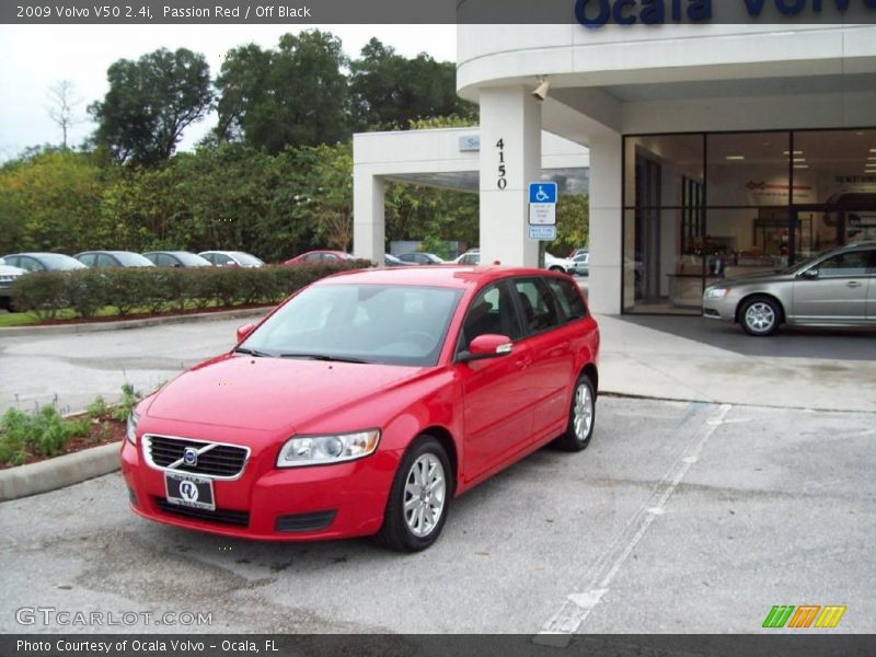 Passion Red / Off Black 2009 Volvo V50 2.4i