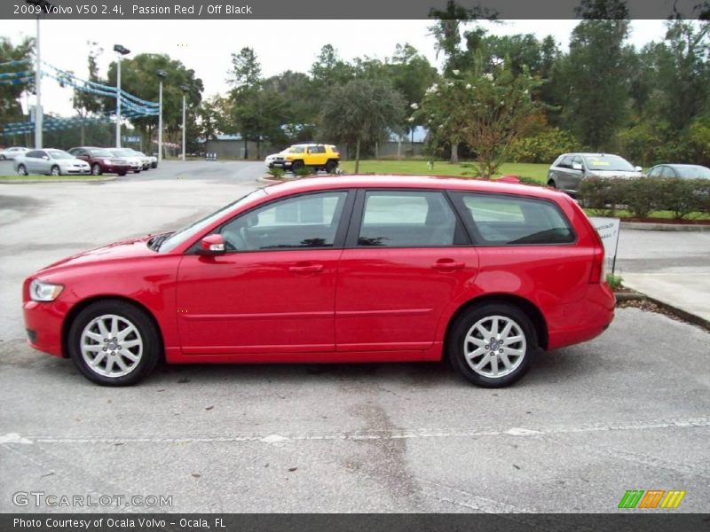 Passion Red / Off Black 2009 Volvo V50 2.4i