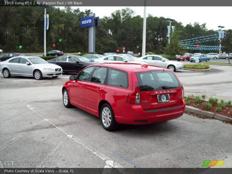 Passion Red / Off Black 2009 Volvo V50 2.4i