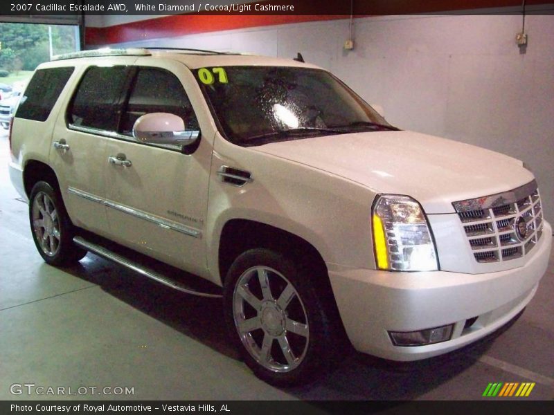 White Diamond / Cocoa/Light Cashmere 2007 Cadillac Escalade AWD