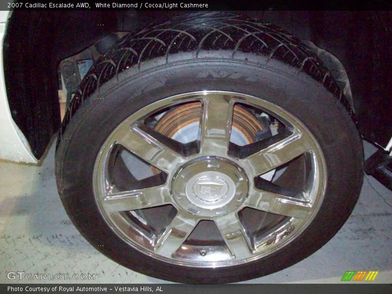 White Diamond / Cocoa/Light Cashmere 2007 Cadillac Escalade AWD