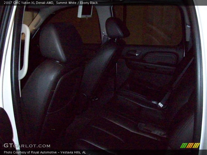 Summit White / Ebony Black 2007 GMC Yukon XL Denali AWD