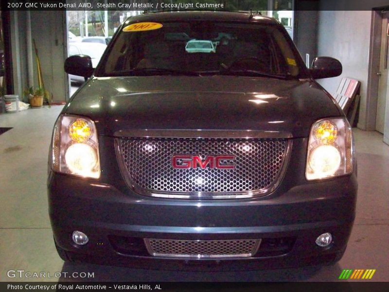 Stealth Gray Metallic / Cocoa/Light Cashmere 2007 GMC Yukon Denali AWD