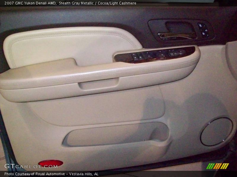 Stealth Gray Metallic / Cocoa/Light Cashmere 2007 GMC Yukon Denali AWD