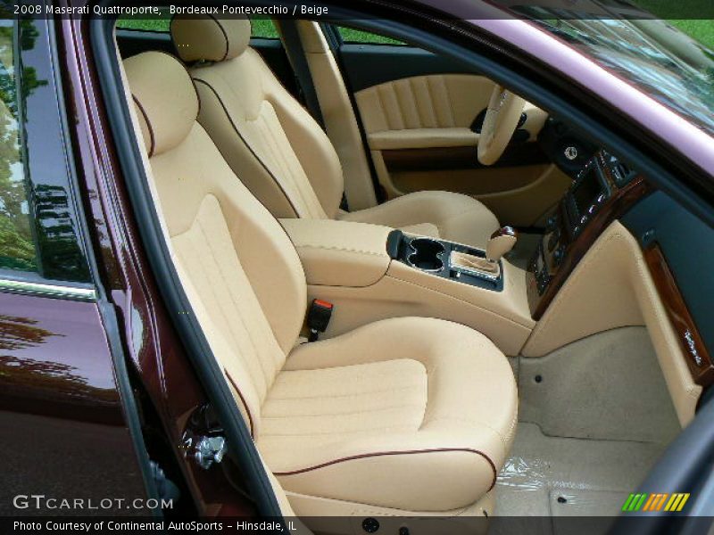 Bordeaux Pontevecchio / Beige 2008 Maserati Quattroporte