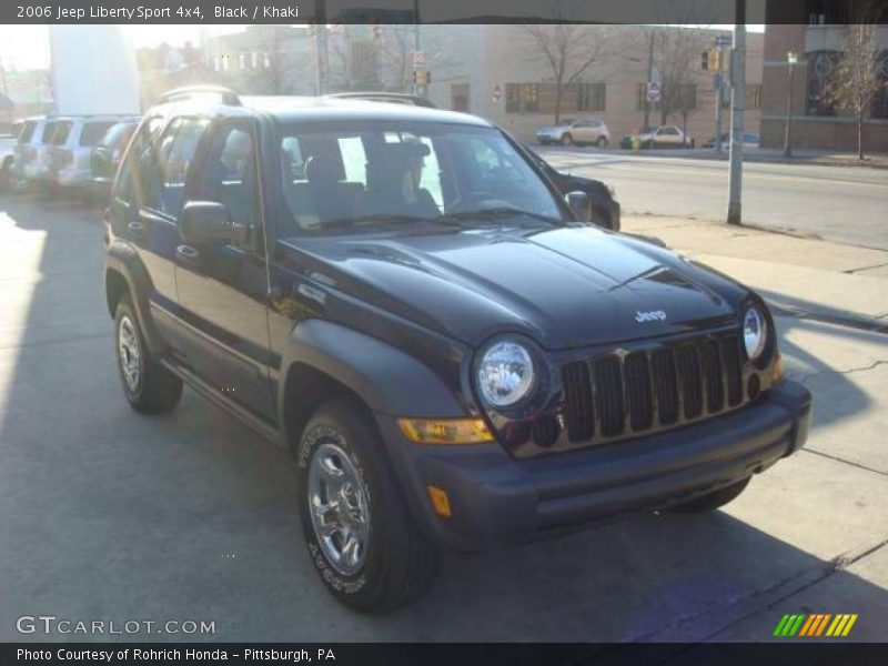 Black / Khaki 2006 Jeep Liberty Sport 4x4