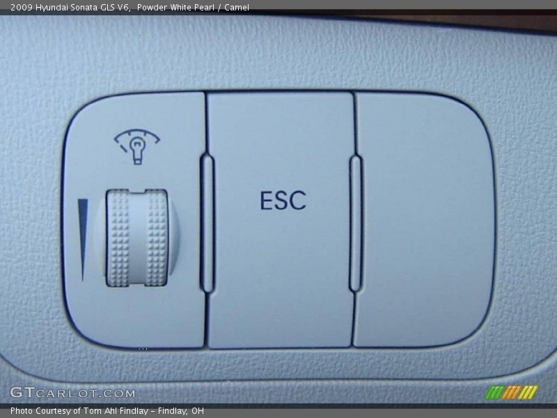 Powder White Pearl / Camel 2009 Hyundai Sonata GLS V6
